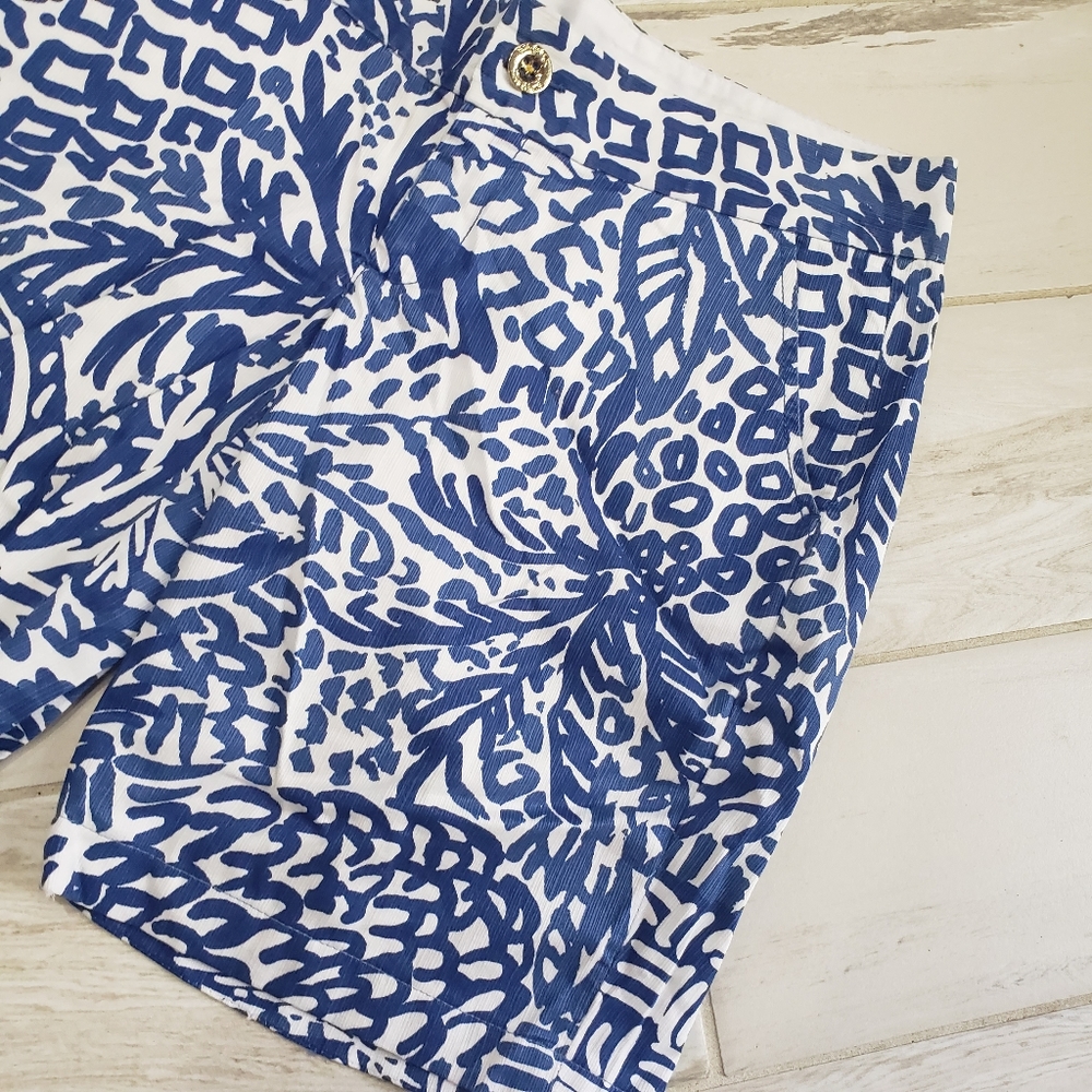 Lilly Pulitzer Size 2 Chipper Shorts - Picture 2 of 12